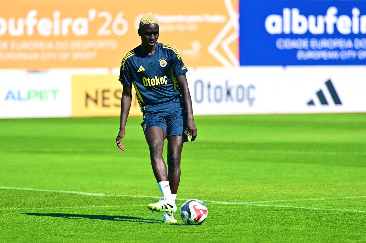 AnlikTransferNt's tweet photo. 🔵🟡Fenerbahçe’de Abdou Aziz Fall, Portekiz’de kampa katıldı ve çalışmalara başladı.
(#Fenerbahçe #AbdouAzizFall) https://t.co/zT5zap535X