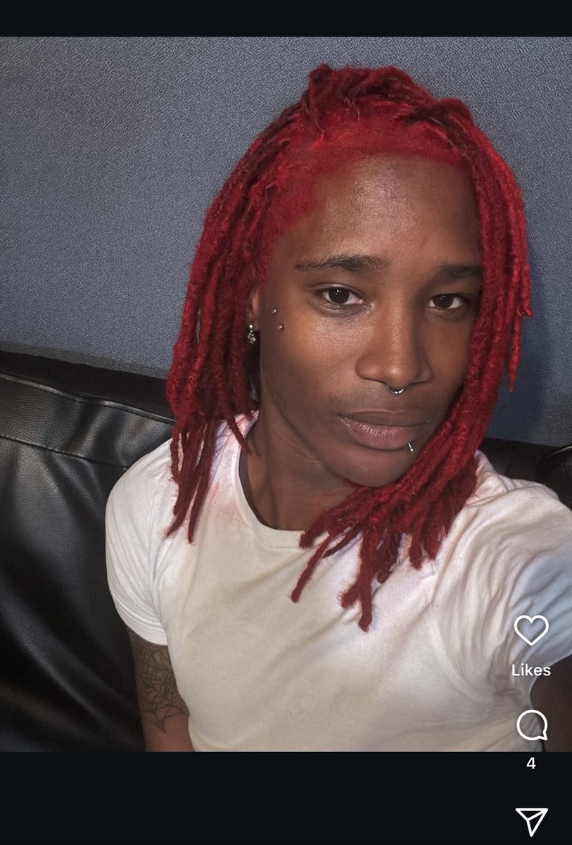 nufseyd's tweet image. 🚨💩OH GIVE ME A BREAK!
Dazedwithin posted a long list of people the gaybaiter “Nine vicious” dissed to gain attention JUST in 2025
Comparing this to the 6ix9ine method due to the similar lack of musical talent