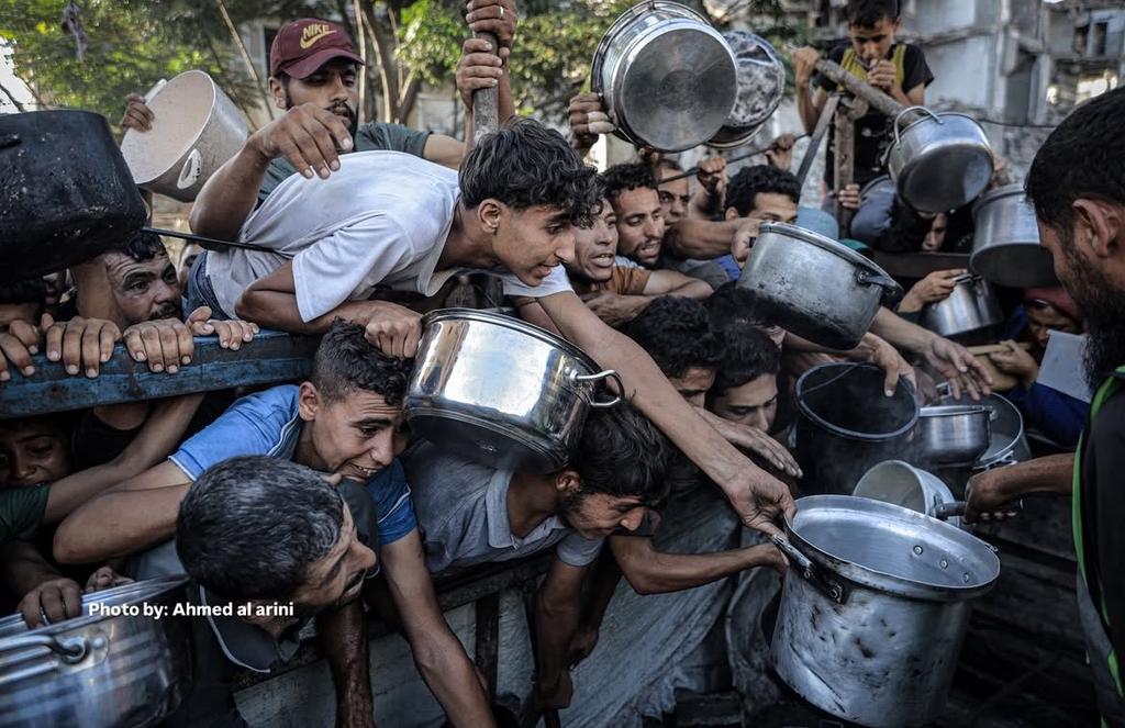 salahshabat1's tweet image. I asked for your help with my humanitarian campaign — no one has donated, shared, or even engaged.
This silence is painful… a shame on humanity.
Give me one reason why you can’t help, even in the smallest way:
Share, donate, or just engage.
"Follow me"
chuffed.org/project/130992…