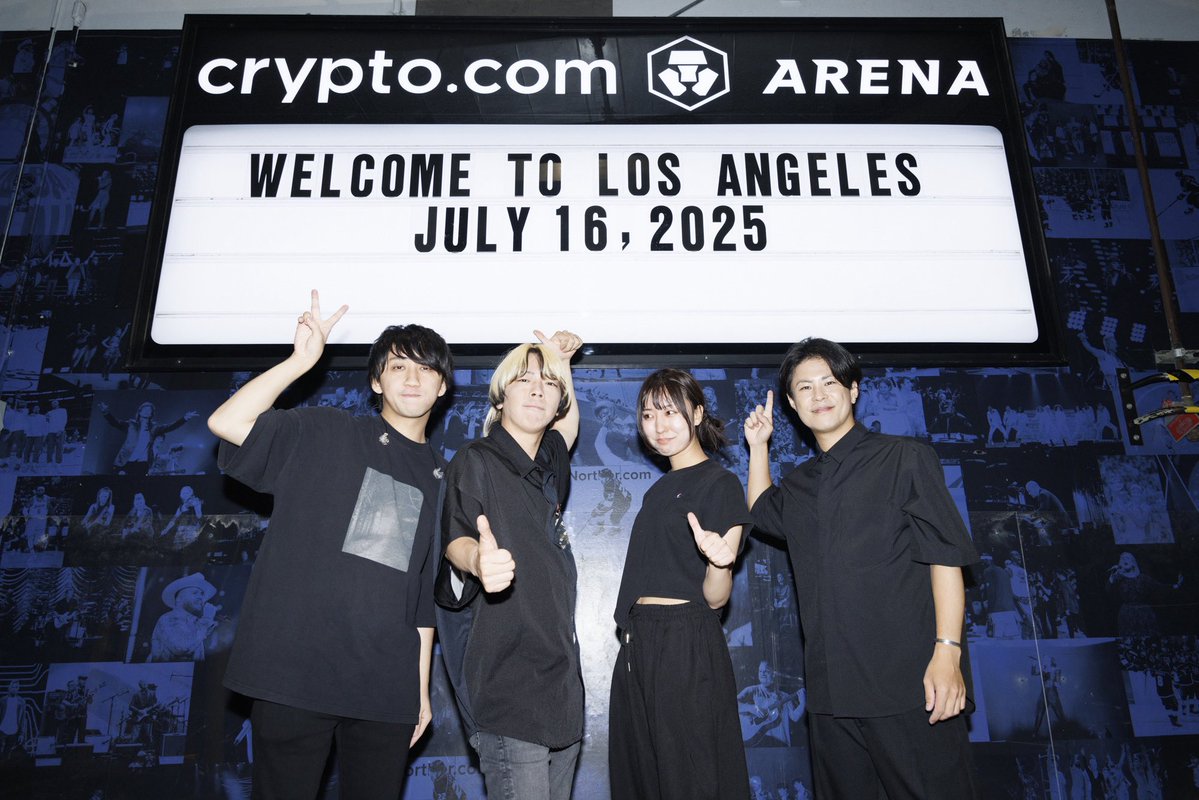 kumakitirou's tweet image. Ado WORLD TOUR 2025 “Hibana”
Los Angeles,CA Crypto.com Arena
ロサンゼルス、27000人ソールドアウト!!大熱狂でとっても素敵でした…!!!
Photo by @vizkage