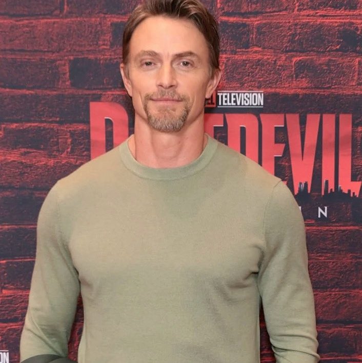 VinniePenn's tweet image. So, #Netflix has a new #1 show, #Untamed, a series about a federal agent investigating an apparent murder in #Yosemite. It stars #EricBana and #DaredevilBornAgain star #WilsonBethel. I talked to him about both series, and that improv’d tap on #CharlieCox:
iheart.com/podcast/463-th…