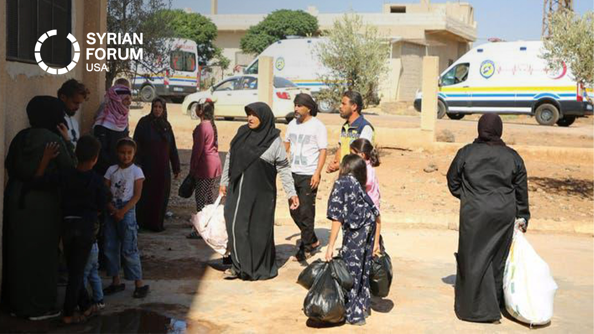 SyrianForumUSA's tweet image. As part of a humanitarian response filled with compassion and unity, our teams—working hand in hand with the Syria Civil Defence—delivered fresh bread to families fleeing Sweida, seeking safety in Daraa.
It’s more than just food. It’s a message: you’re not alone.
Together,…