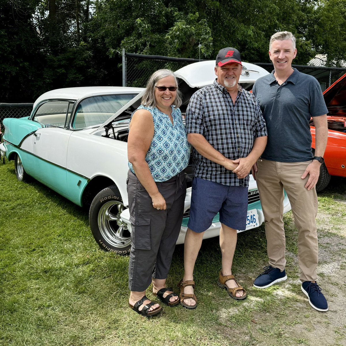 MikeBarrettON's tweet image. Great day at the Westport Car & Truck Show with @SteveClarkPC & Mayor Robin Jones. Classic vehicles, great crowd, and a perfect setting on the shores of the Rideau.
Appreciated the chance to connect with the Blairs and the Morgans and see the cars they brought out for the show.