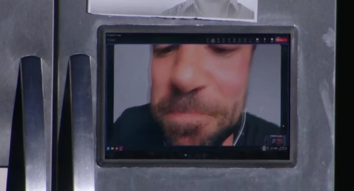 Searyn_'s tweet image. You got games on your fridge?