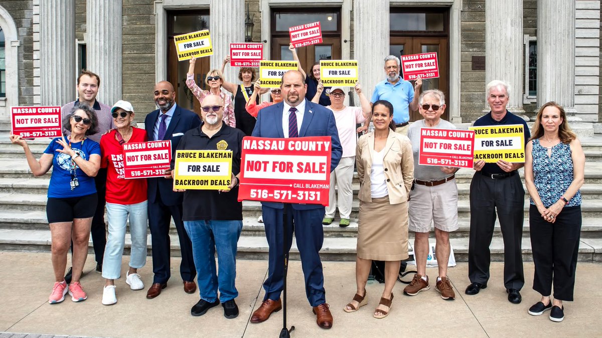 KoslowForNassau's tweet image. Taxes are up, crime is up, & Bruce Blakeman has Nassau County up for sale.
He's accepted $100s of thousands from firms with county contracts & profited from our broken property tax system. Even a $200K no-bid contract to a donor.
It's time for change. #Nassauisnotforsale