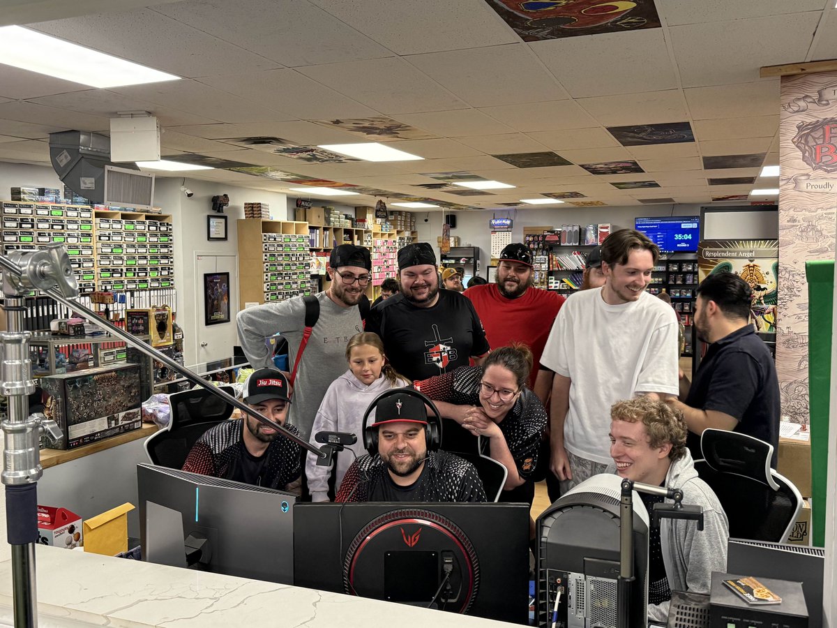 JQuigster's tweet image. Love this photo taken after Team ETB's @IllumineerCL win.
#Lorcana is about community. We wouldn't be successful without having an incredible community backing us up.
