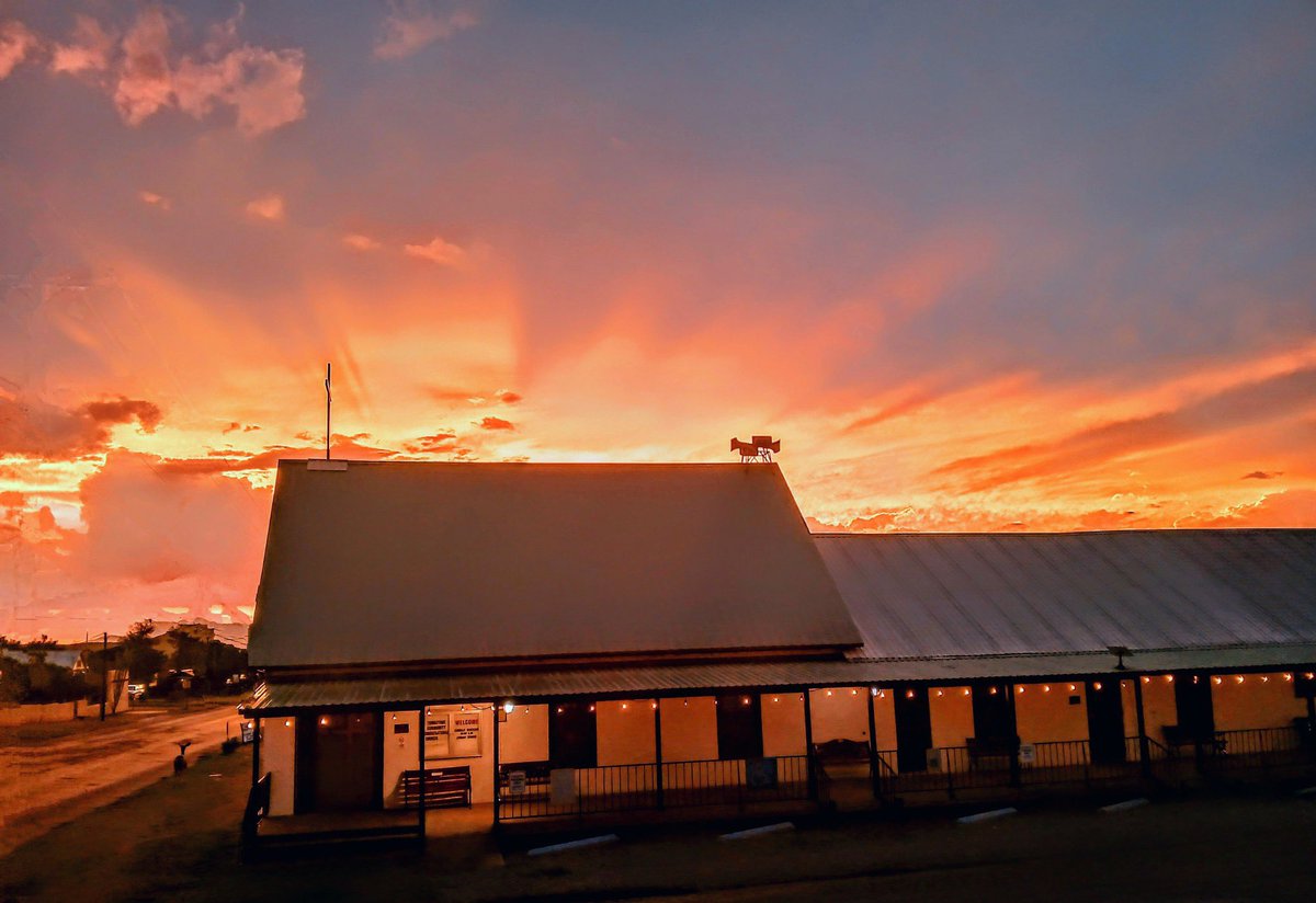 SierraVistaLIVE's tweet image. Welcome to Cochise County 🤩
Photos from Tombstone, Elfrida, Willcox, and Sierra Vista