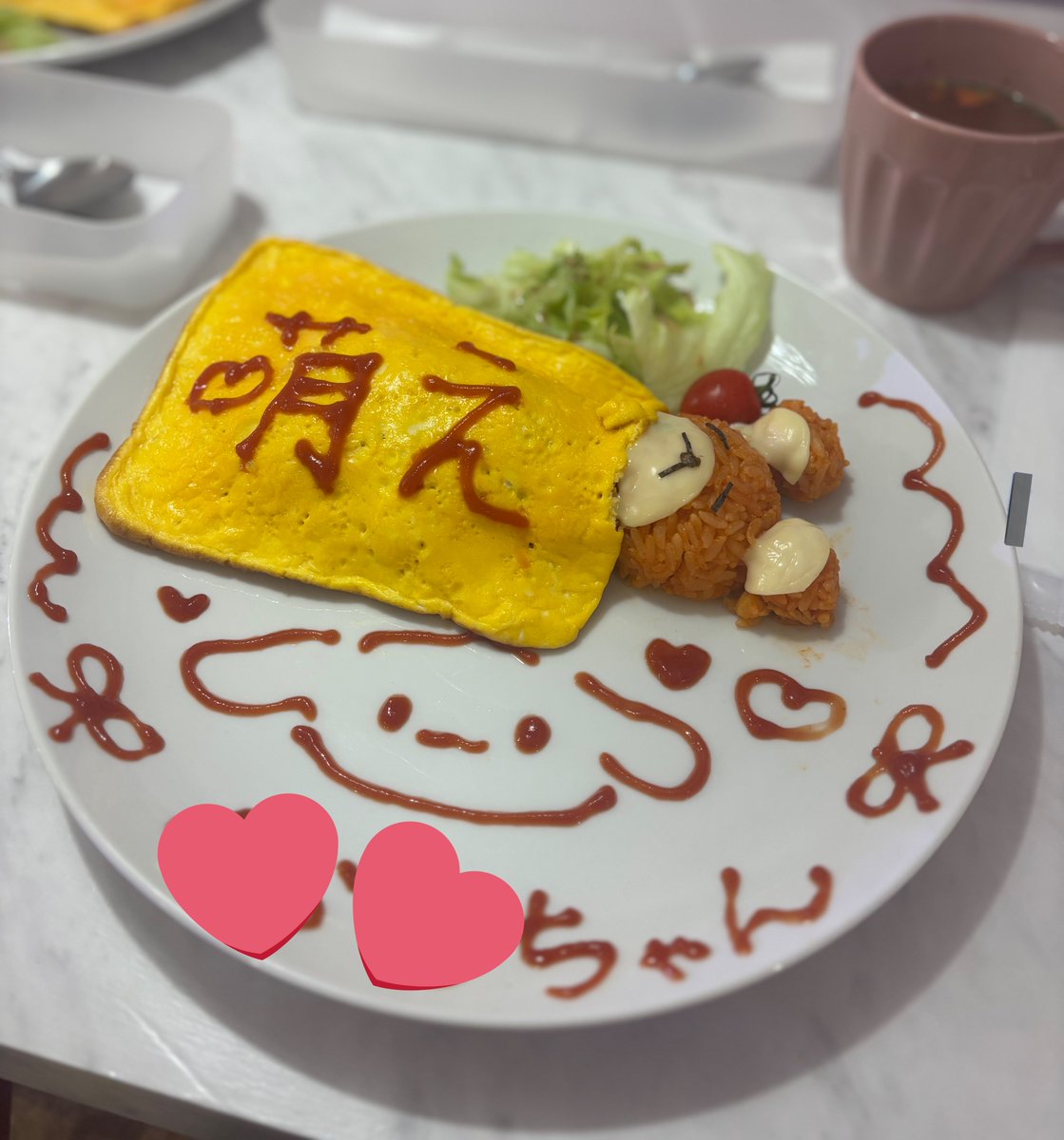 人生で初めてのメイドカフェ♩いってきた>⩊<