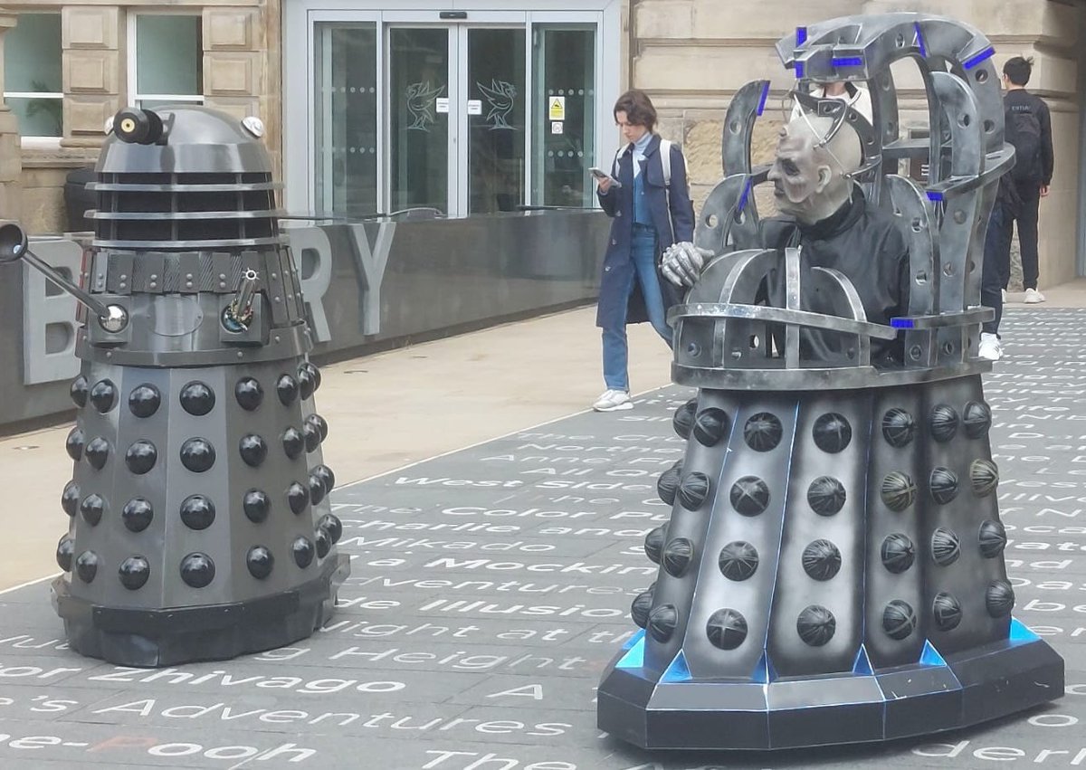 Dadros3's tweet image. #Davros is ready for Fleetwood Community Comiccon tomorrow.
He will be accompanied by Dalek Dominic.
It's FREE
it's FUN
You would be STUPID to miss it.