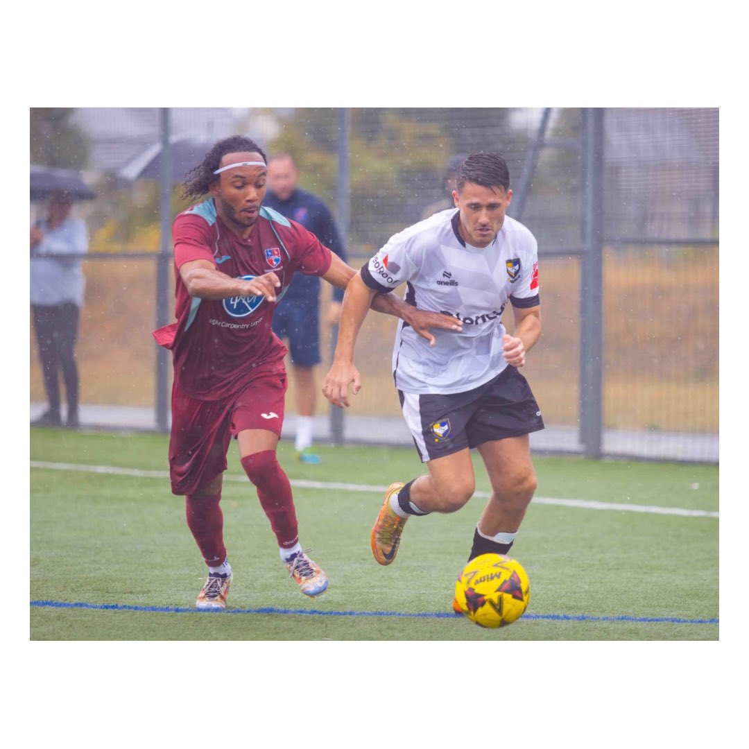 JC98photography's tweet image. Not the weather or result we wanted today @BerkoFC
All the best to @CGFC2024 for 2025/26 👌