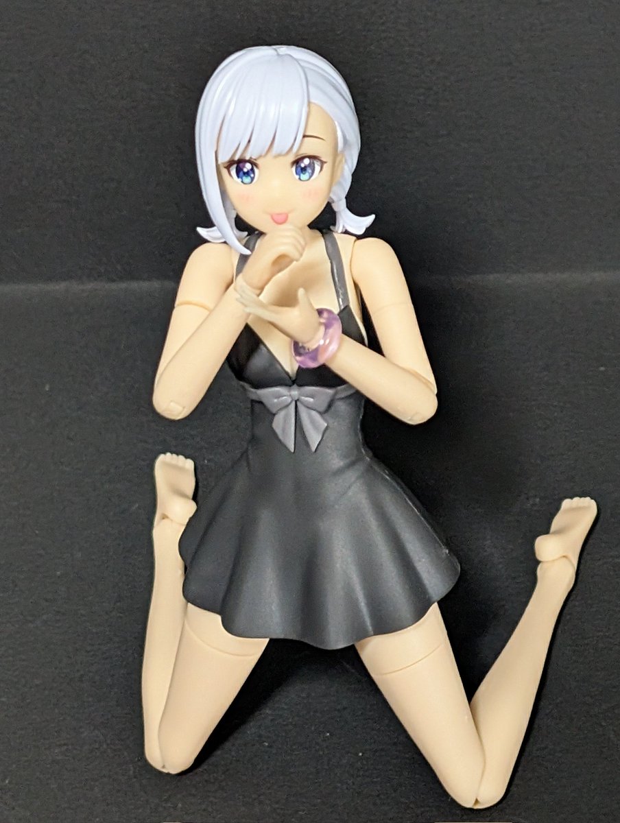 ikidumariP's tweet image. 小鳥遊暦【水着】ドリーミングスタイルブラックスワン、パチ組み完成しました。
ジト目顔がとても良い…。
ブンドドしてたらバングルが行方不明に…。
#積みプラ崩し大会2025夏
#完成
#4個目
