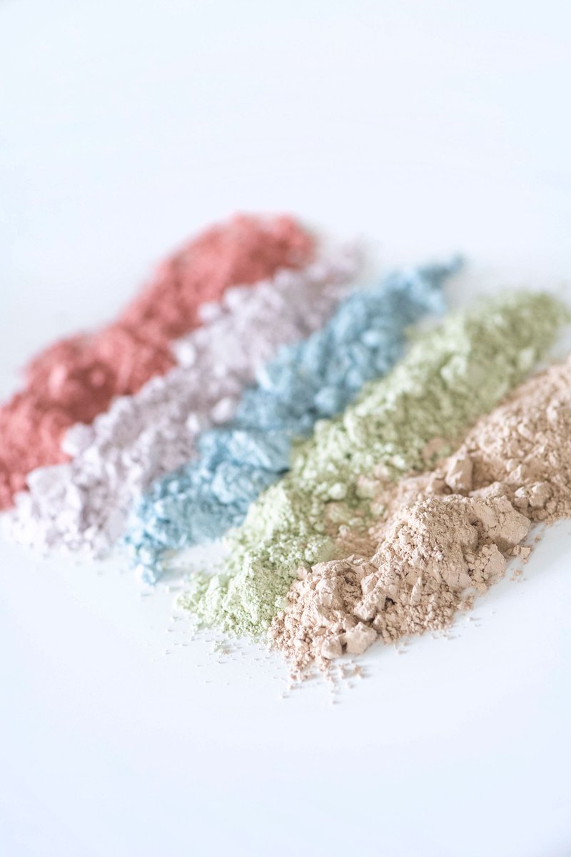SolidOliveSoap's tweet image. 🌎 The Earth provides everything we need, including our soaps.

Clays help to cleanse, balance, and nourish your skin with minerals that absorb impurities.

Visit: solidolivesoap.com 🍃

#solidolive #claysoap #kaolinclay #rhassoulclay #frenchgreenclay #roseclay #nodyes
