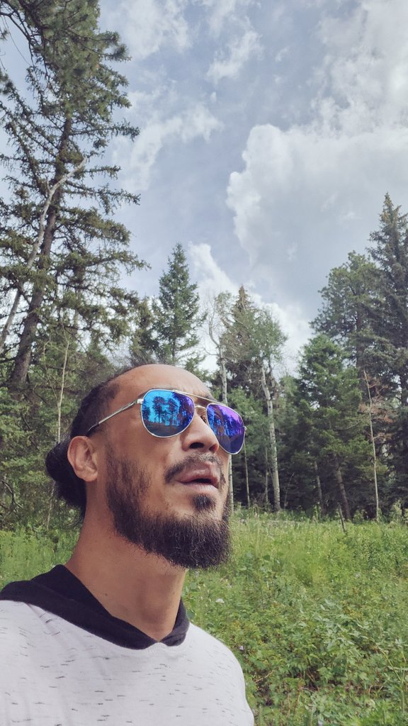 Oh shit I'm in the woods