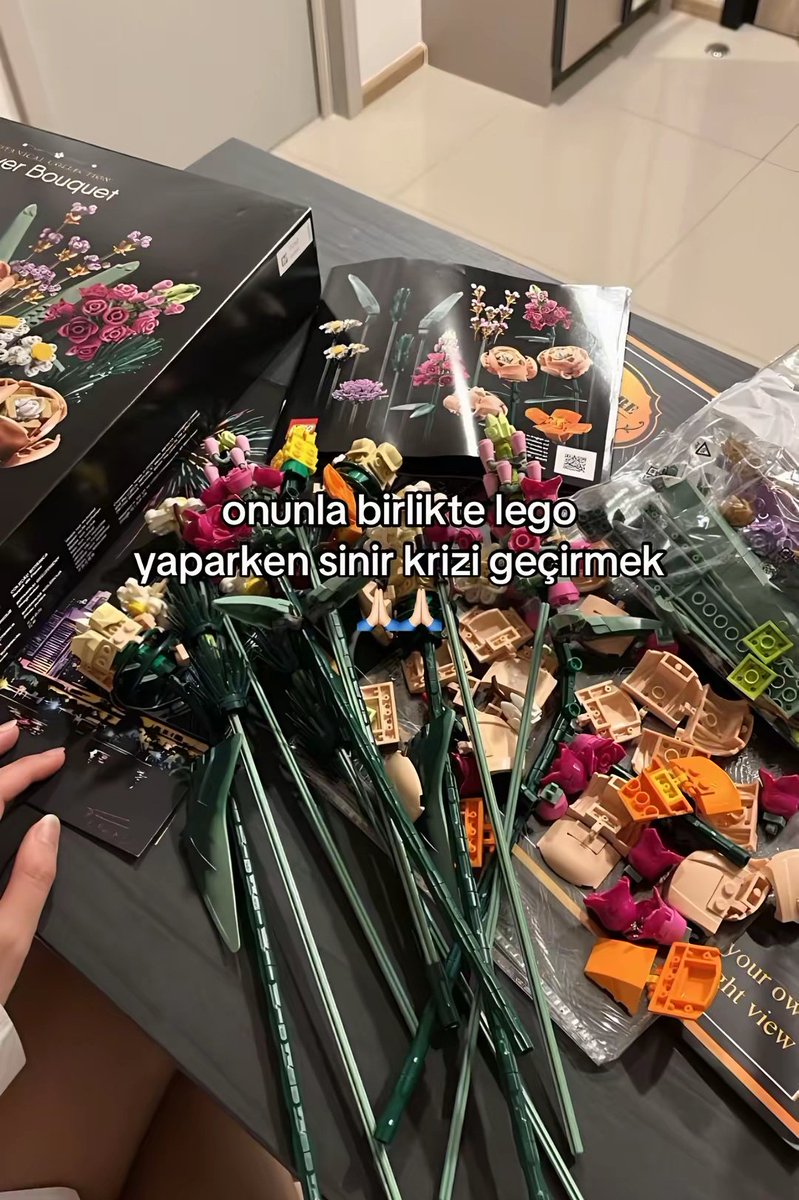 sinem (@kimbusnem) on Twitter photo 