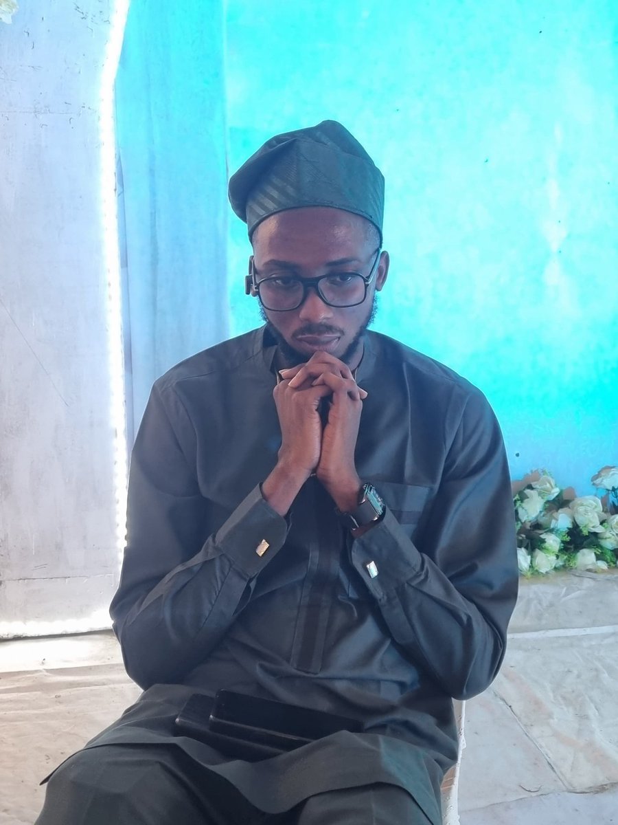 Elisha Sunday || Borderless 3.0 (@elisha__sunday) on Twitter photo Congratulations and Happy Married Life to you, My Brother <a href="/OhwodiasaPraise/">Praizohwos.base.eth</a>
Traditional Marriage & White Wedding, done and dusted.
Last slide is <a href="/Boanerge_jay/">John Boanerge Ijere</a> thinking about his life๐ Congratulations and Happy Married Life to you, My Brother <a href="/OhwodiasaPraise/">Praizohwos.base.eth</a>
Traditional Marriage & White Wedding, done and dusted.
Last slide is <a href="/Boanerge_jay/">John Boanerge Ijere</a> thinking about his life๐