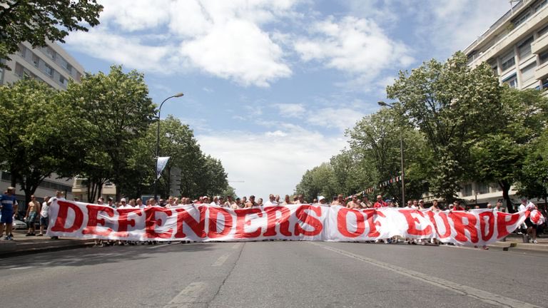 Inevitablewest's tweet image. 🇵🇱 Polish patriots declare themselves 'Defenders of Europe'
Do you agree?