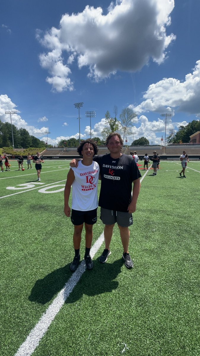 Had a great time at Davidson college ,I’m glad I got to showcase my skills and I wanna thank <a href="/CoachLukeJenks/">Luke Jenkins</a> for helping me get better. I’m glad I got to represent <a href="/MRsharks1/">May River Football</a> <a href="/coachbon53/">Richard Bonneville</a> | shuttle 4.62 ,vert 27.3