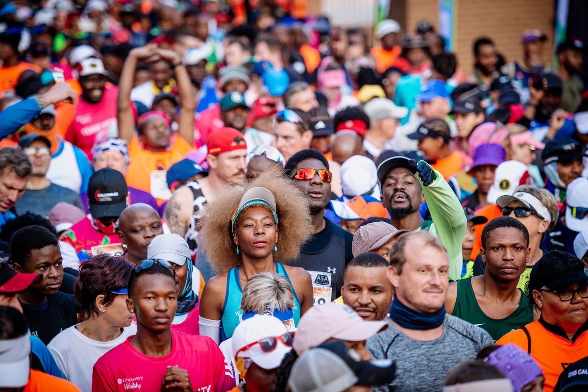 NelsonMandela's tweet image. A heartfelt thank you to everyone who joined us at the Mandela Day Walk & Run 2025 at the DP World Wanderers Stadium. Your energy, smiles, and every step you took are a powerful reminder that it is still in our hands to combat poverty and inequity.
Together, we honoured Madiba’s…