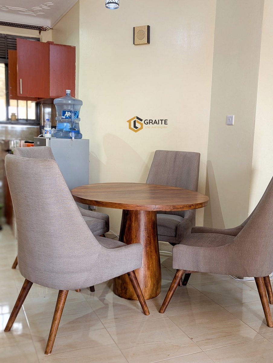 GraiteUG's tweet photo. Turn meals into memories. 

Create a dining space your family will love coming home to.

Reach us Now at ☎️ +256 702 626 429. https://t.co/ozztkeUcQO