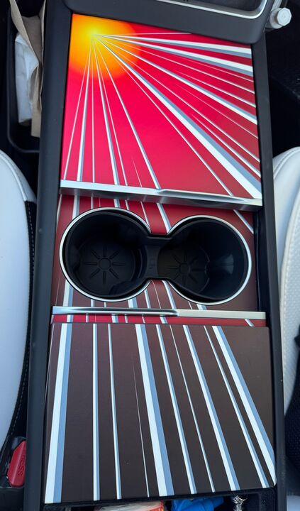teslabros's tweet image. "I have launch edition and recently installed this center console wrap, and I couldn’t be happier with the result. The wrap fits perfectly and instantly upgrades the look of the interior...No bubbles or wrinkles once applied. If you’re looking to personalize your Tesla while also…