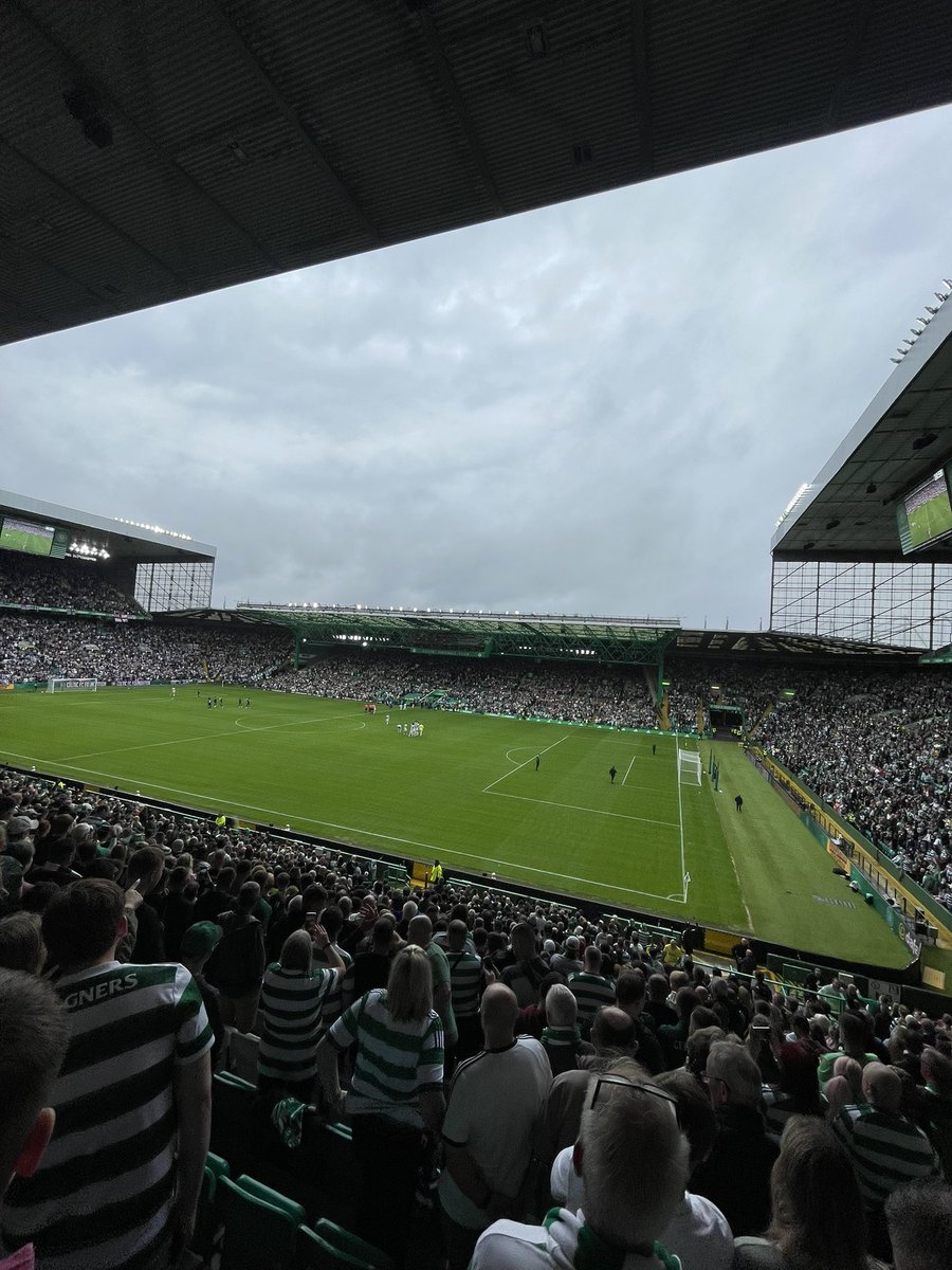 Game #1 of Season 2025-2026 with <a href="/rwalkingshaw/">Rach 🫶🏼</a> 

Celtic v Newcastle Utd ⚽️