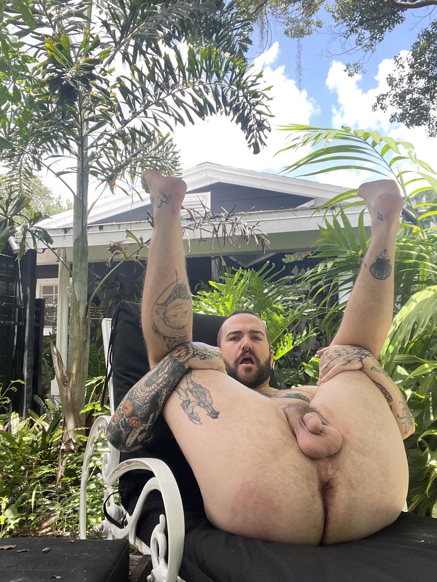🍃How do you wanna find me out back Sir? Comment your choice!🍃