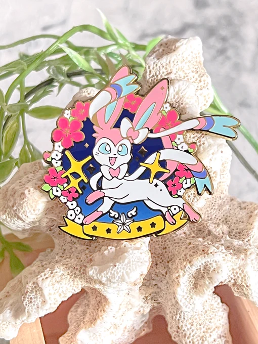 Last of the Eeveelution pin update, was trying to go more magical girl bc she is a little magical girl