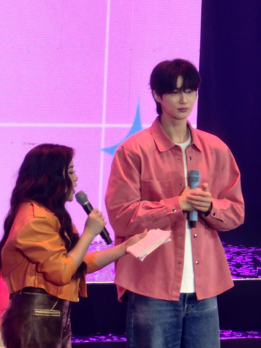 Daydreamin' with Byeon Woo Seok 😍

#𝐃unkinPH_𝐃aydreamin #ByeonWooseok_DunkinPH