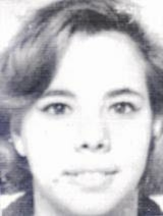 ANPIRomaPosti's tweet image. Militante nella #JuventudOperaiaPeronista e delegato sindacale delle telecomunicazioni,
#ElizabethLiliaFrancao venne sequestrata il #23luglio 1977 a #BuenosAires presso il vecchio Mercado de Abasto. Aveva 29 anni.A tutt'oggi resta scomparsa.