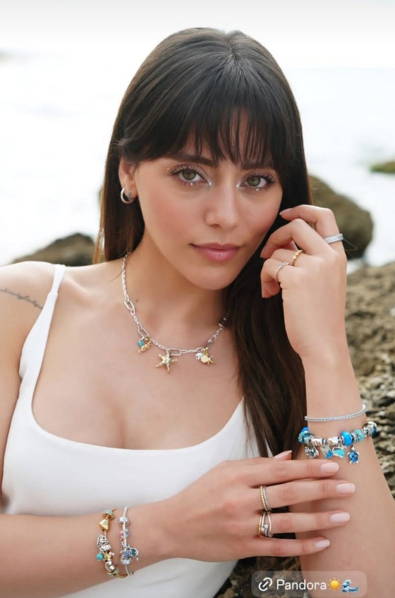 <a href="/2_sayfaofficial/">2.Sayfaofficial</a> #SılaTürkoğlu is a high-powered woman who never copies or imitates. Sıla opened doors and will always be the intelligent woman who shows herself as she is

<a href="/silaturkogluu/">Sıla Türkoğlu</a> , remember that many want to copy you

"If you want to be original, be ready to be copied"
by Coco Chanel