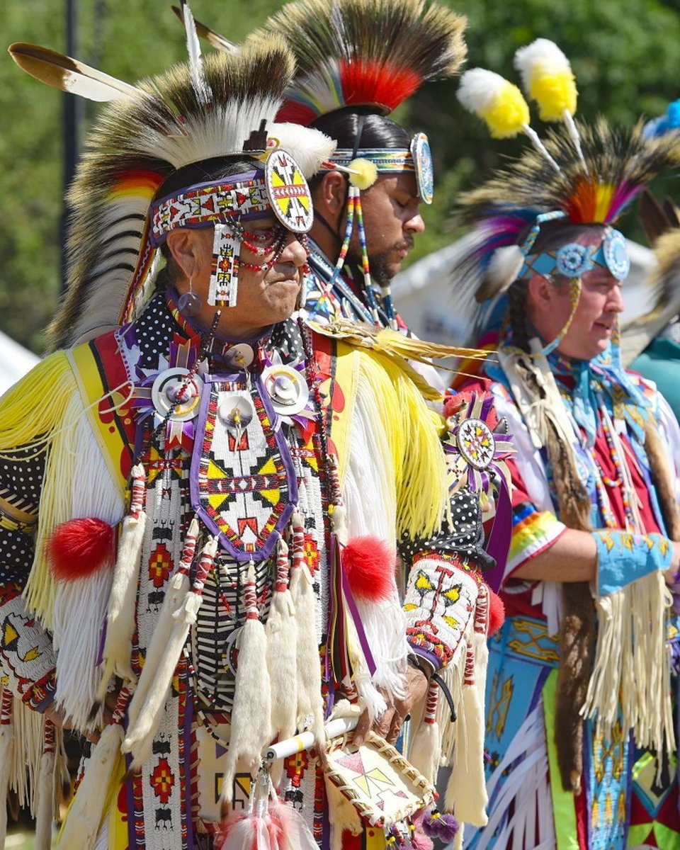 queensfarm's tweet image. Next weekend, the Thunderbird American Indian Powwow returns to Queens Farm for the 46th year! 🌎 Don't miss this jam-packed weekend of intertribal dance competitions, authentic handcraft, and Indigenous American cuisine. 🥘
Get your tickets today! buff.ly/FiFQNno
