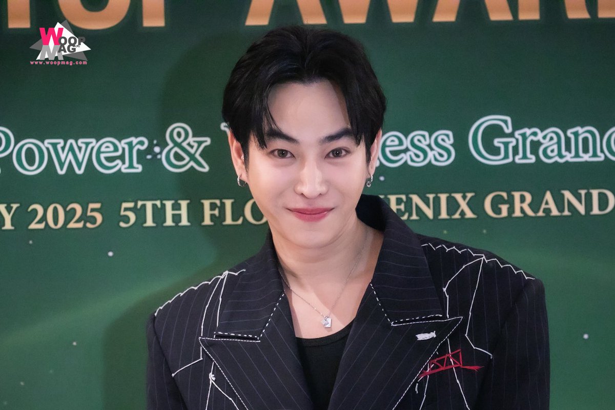 woopmag's tweet photo. “เป๊ก ผลิตโชค” ช่วงให้สัมภาษณ์ ในงาน “ASIA TOP AWARDS 2025”

#AsiaTopAwards2025xPeck
#PeckPaLitChoke #เป๊กผลิตโชค 
#AsiaTopAwards2025 https://t.co/hNct9kVEMk