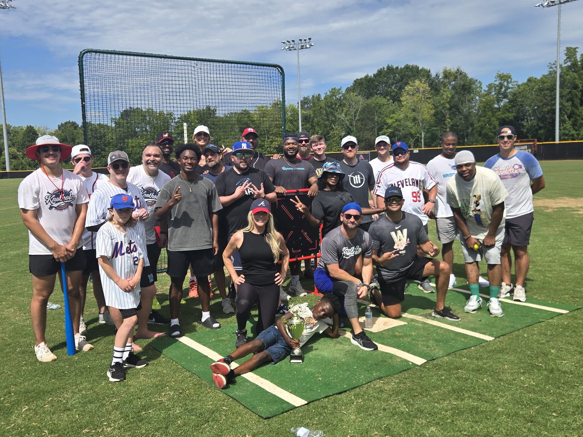 KnotholeNC's tweet image. Today&apos;s Media #Blitzball Game was a lot of fun! Thanks to all of the Charlotte media members!!!