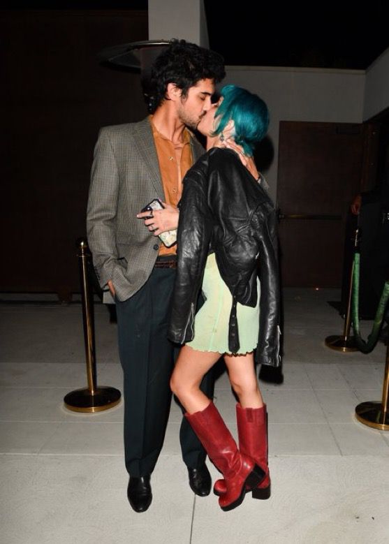 halseylnation's tweet image. Halsey and Avan Jogia were spotted last night after their date in Hollywood.