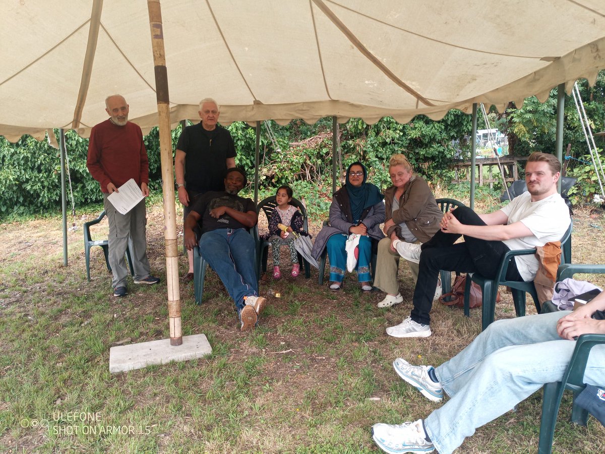 MickBrown3's tweet image. A pleasure to be at the Allotments Summer BBQ today because when the rain stopped it turned into a fantastic afternoon for this amazing group of people. Great to see one Brummie, but hailing from Montserrat proudly flying their flag. Excellent home made pork pies Jamie!
