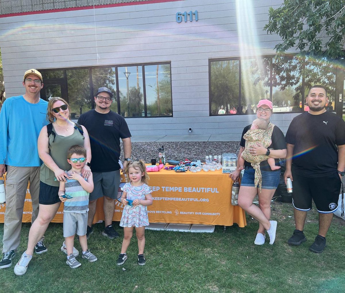 keeptempebtfl's tweet image. 🌿💪 Another Great Day Giving Back! 💚

Today, July 19th, Keep Tempe Beautiful hosted a community Cleanup at Kiwanis Park, and our volunteers showed up strong to make a difference!

💚 Impact Recap:
• 44 volunteers
• 55 hours of community service
• 35 pounds of trash removed…