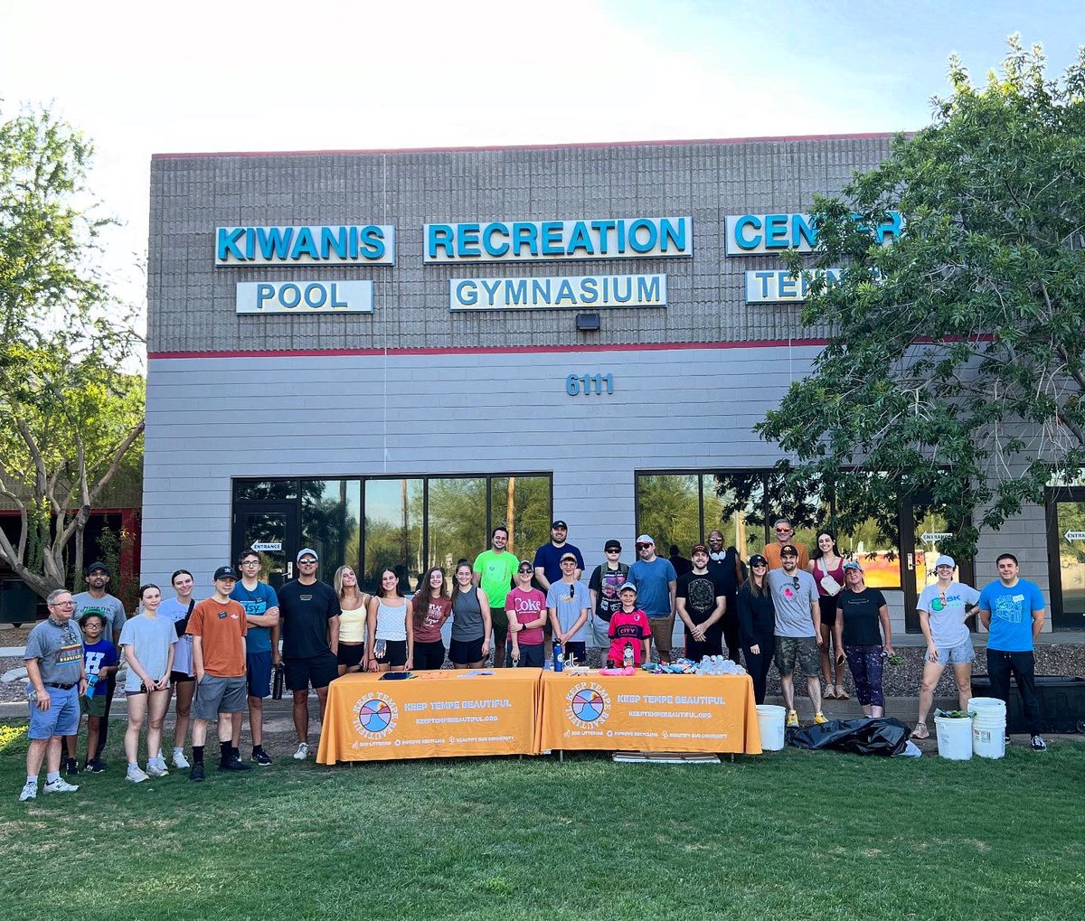 keeptempebtfl's tweet image. 🌿💪 Another Great Day Giving Back! 💚

Today, July 19th, Keep Tempe Beautiful hosted a community Cleanup at Kiwanis Park, and our volunteers showed up strong to make a difference!

💚 Impact Recap:
• 44 volunteers
• 55 hours of community service
• 35 pounds of trash removed…