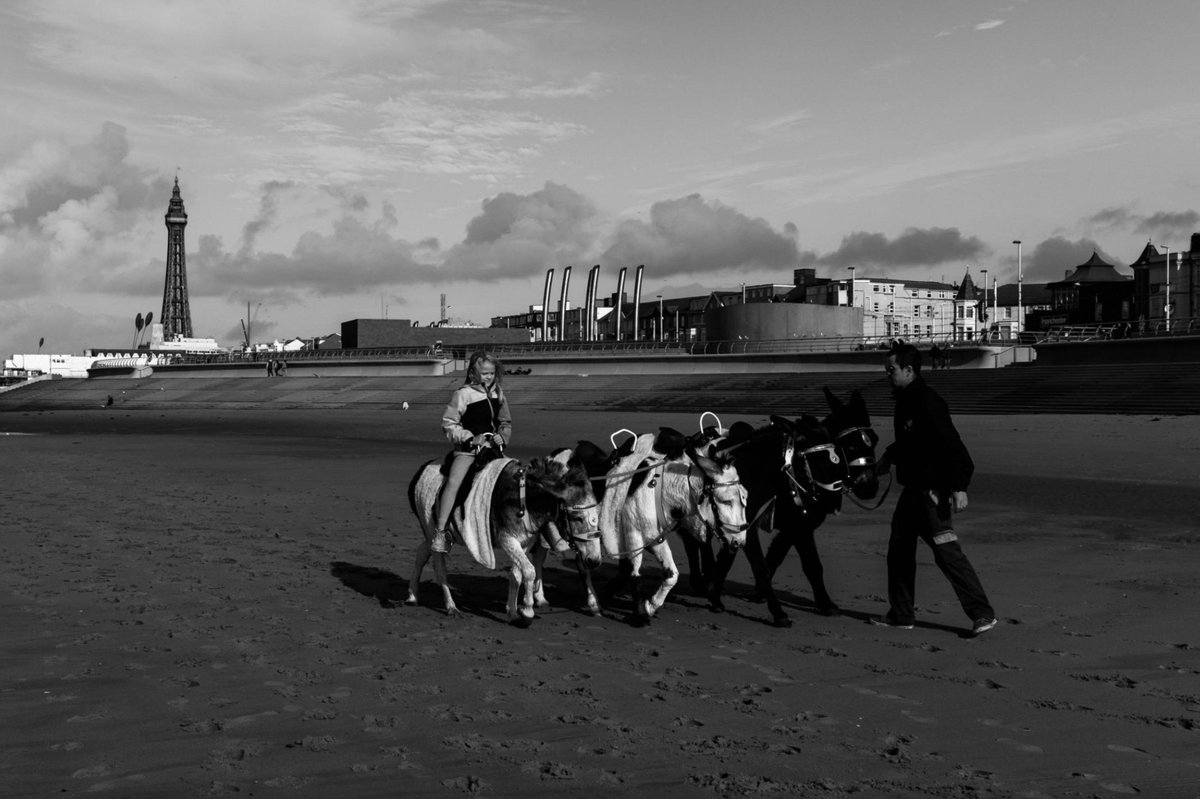 KennyFarq's tweet image. FROM THE ARCHIVE: My photo essay on Blackpool.
Link: substack.com/home/post/p-13…