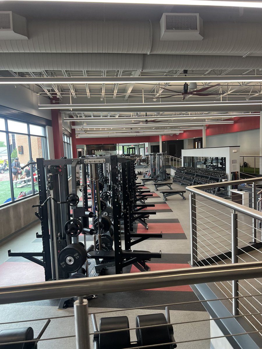 jsdilworth40's tweet image. Blessed to be able and come compete at the IWU prospect camp! Thank you @travispalmer7_ @drewengels @CoachBacchusIWU for having me out! God Bless.