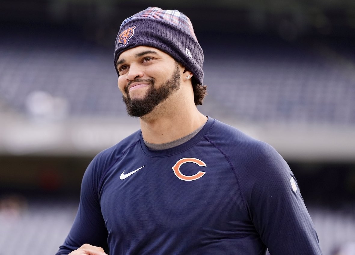 bearsnetwork_'s tweet image. Year 2 Caleb Williams officially begins today 🚀