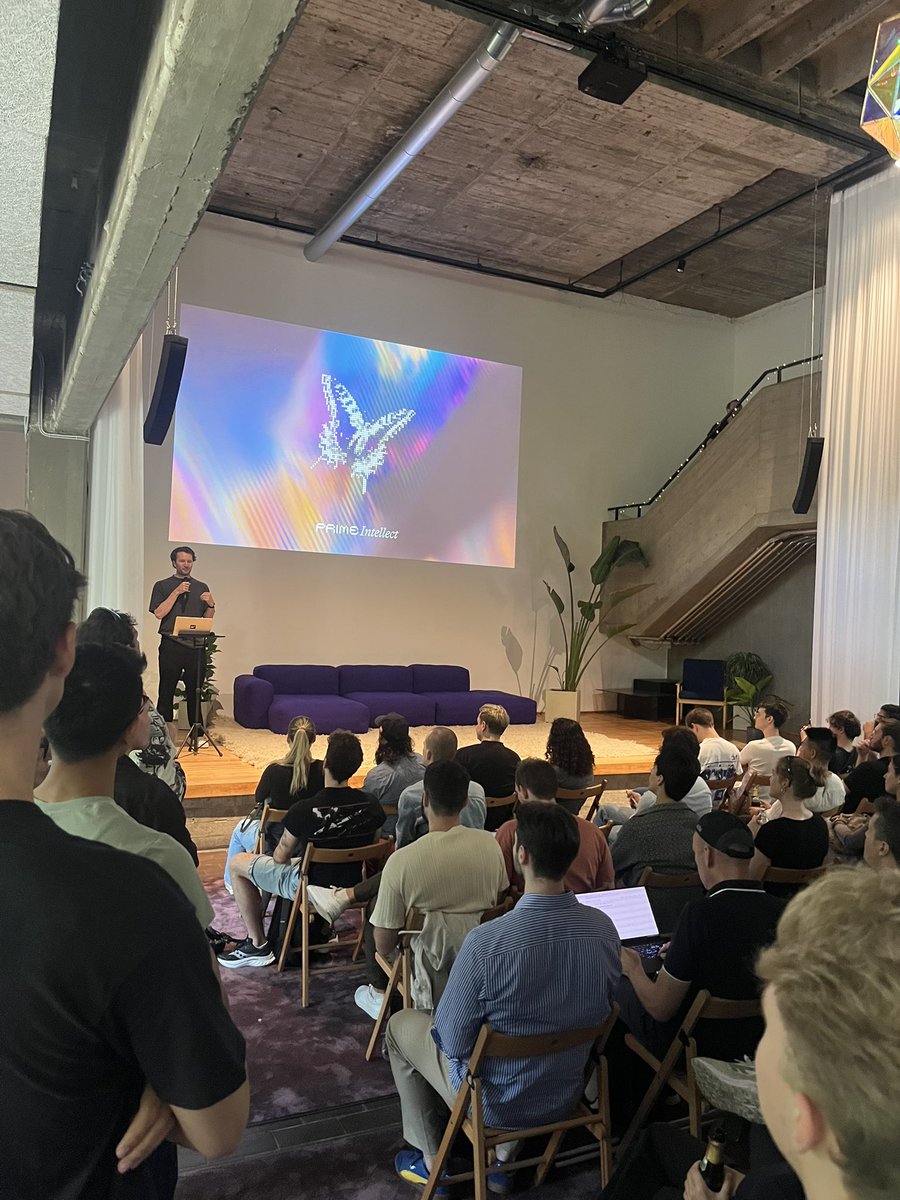 adamthesalmon's tweet image. The @PrimeIntellect meetup was elite. So many cool technologist travelled in for the event and it was awesome to see a bit more of the company’s roadmap.
Highly optimistic about Prime and the team there 💫