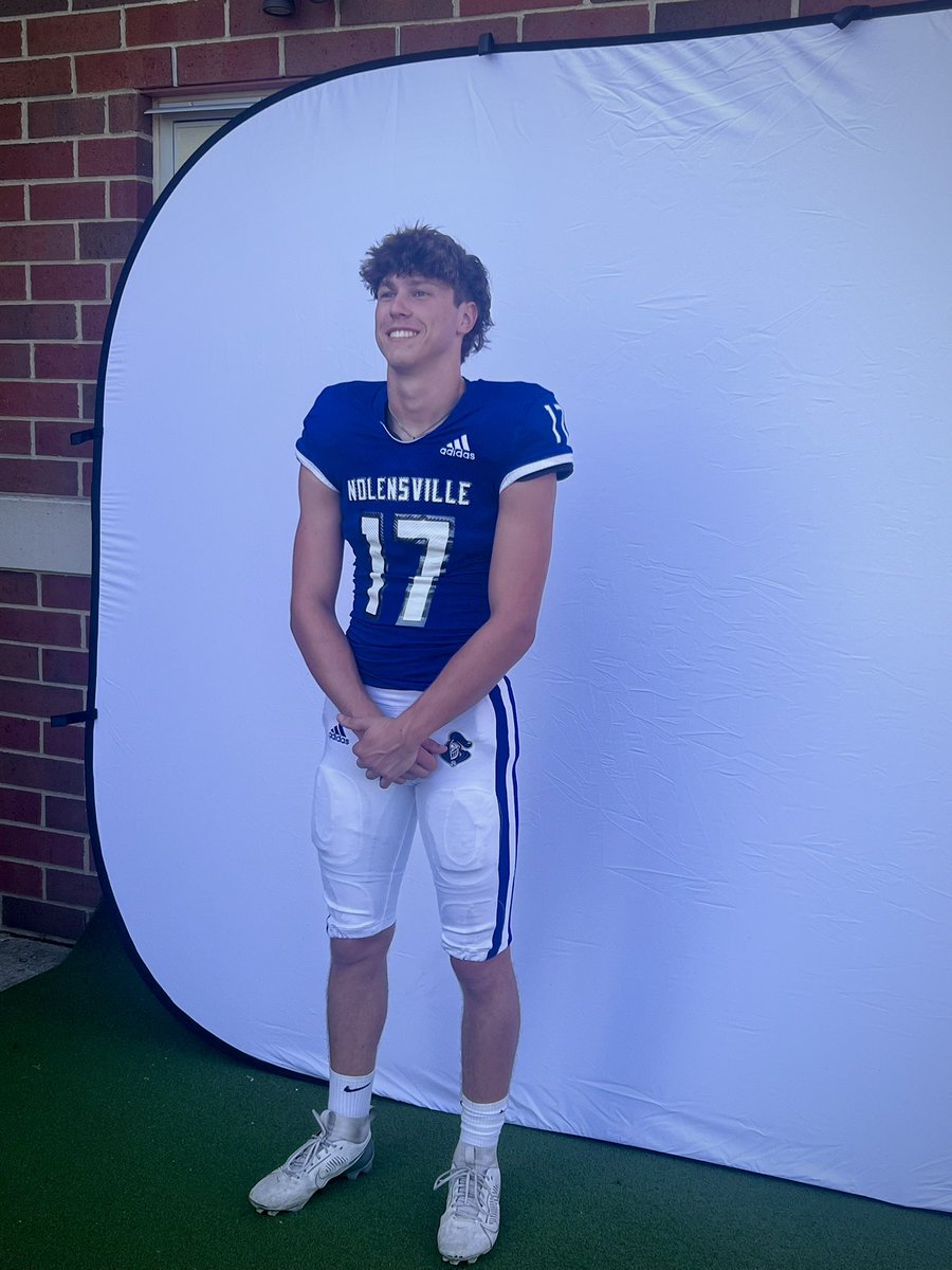 wcsNHSFootball's tweet image. Media day flicks! 📸🏈

#WeAreOne #uKnighted