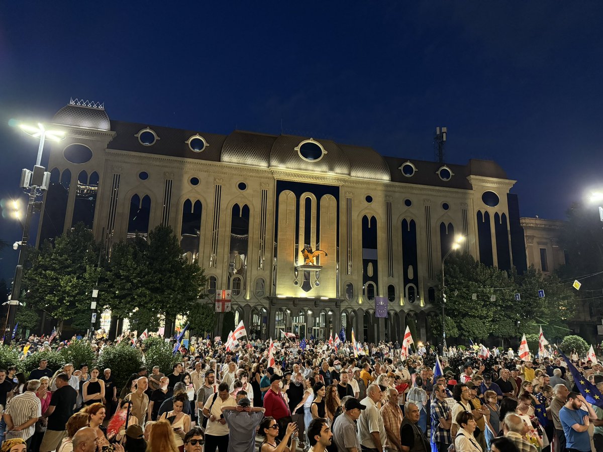 Day 234 of #GeorgiaProtests

The Georgian public clearly only wants new, free &amp; fair Parliamentary elections and the release of political prisoners.

Targeted sanctions from our partners are already destabilizing the regime, and it can help us avoid whatever costs can be avoided.