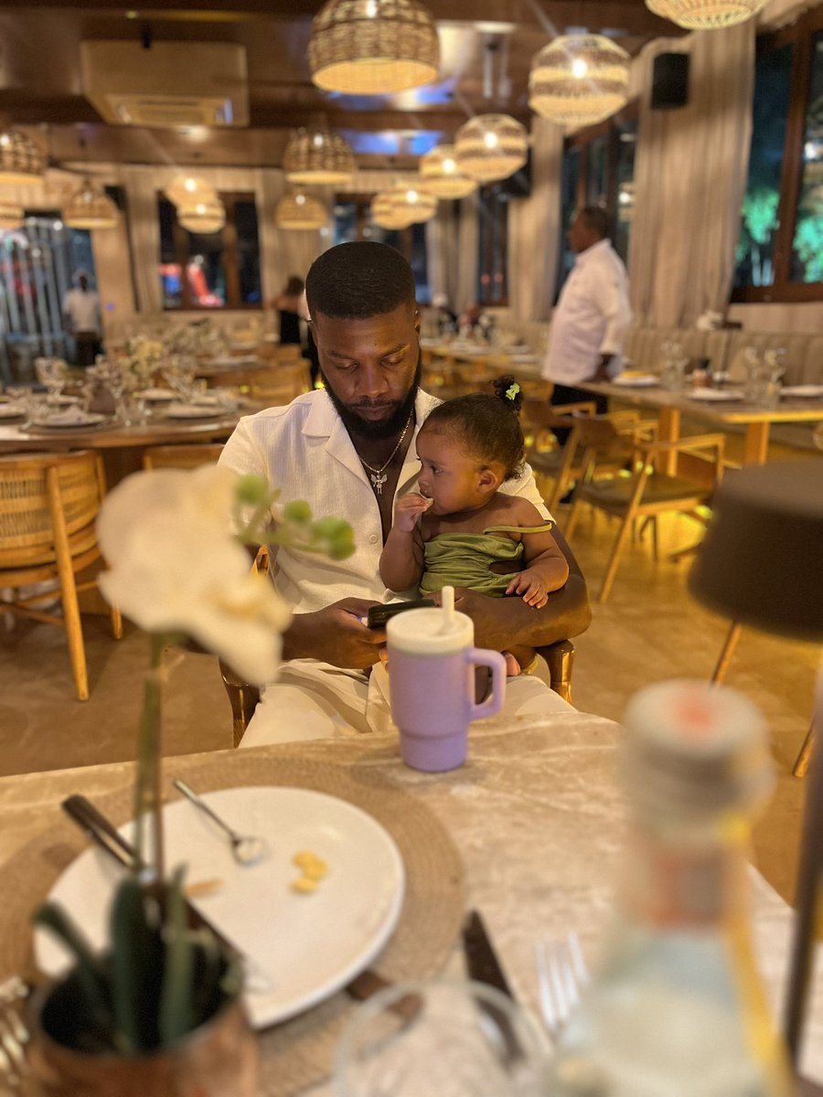 cs23back's tweet image. Doing family shit &amp;gt;&amp;gt;&amp;gt;