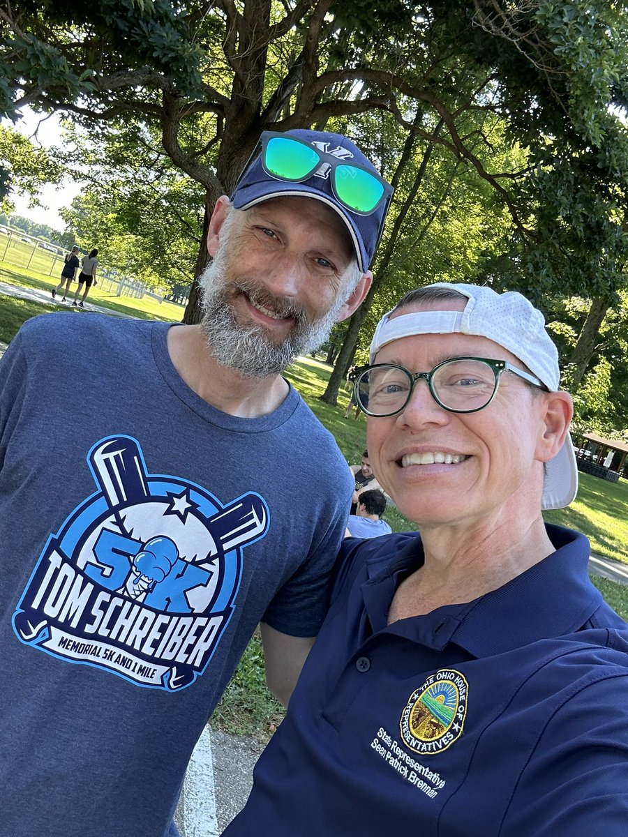 BrennanforOhio's tweet image. Had a great time helping with the Tom Schreiber 5k & 1M this morning. Great job to Matt, all of the volunteers, and participants who raised $2,500 for a scholarship for the Parma City School District!
Mr. Schreiber was a good man and friend of our family.
The Tom Schreiber…