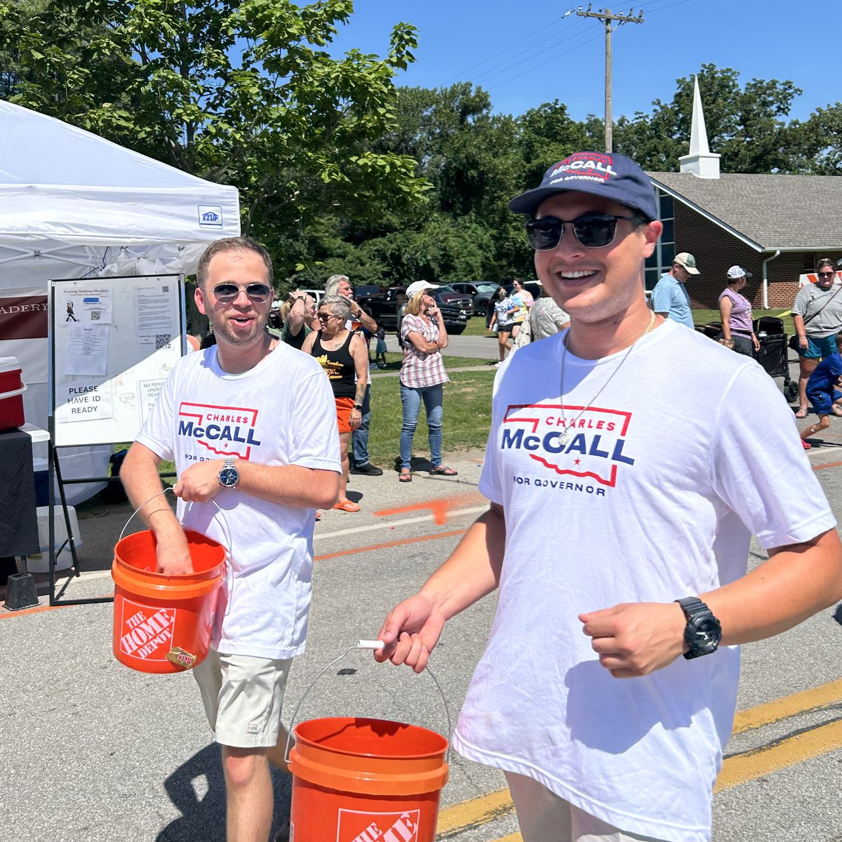 Team McCall had a great time at the Porter Peach Festival Parade! Thank you to our wonderful volunteers for coming out!