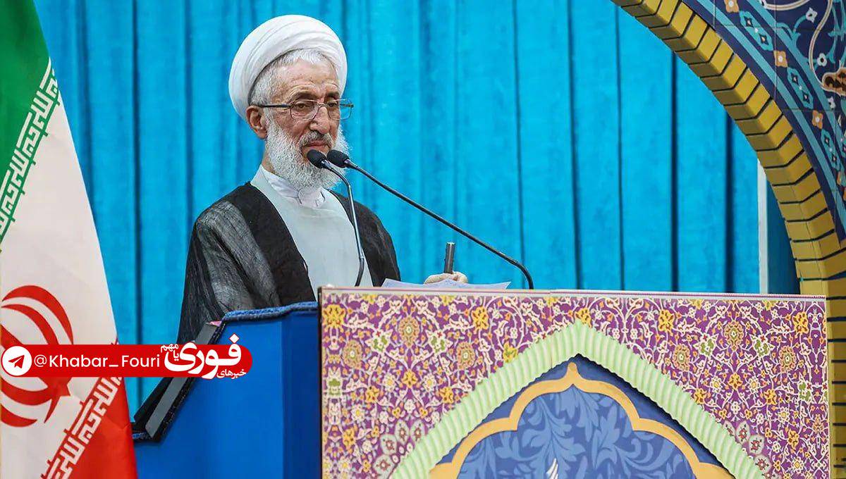 reyhoonha's tweet image. مهمترین خصیصه رهبری خامنه ای لجبازی است.
اکثر تصمیماتش را در این قالب باید تفسیر کرد
