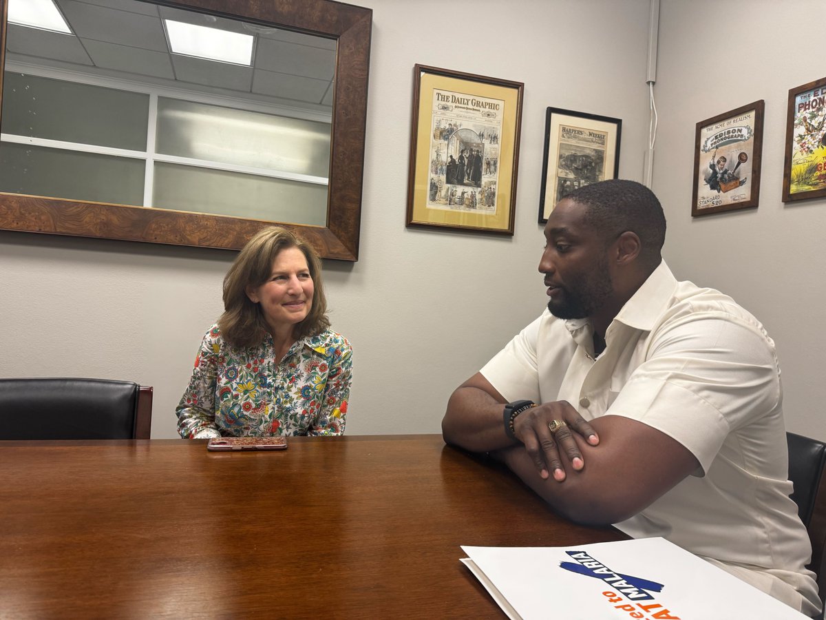RepKimSchrier's tweet image. Great to meet with NFL player @THE_CONDA25 this week to talk about his experience as a malaria survivor and about the importance of protecting lifesaving vaccines. I am truly inspired by Calvin’s work and look forward to working together to advocate for vaccine access!