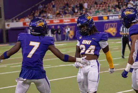 staley_devin's tweet image. #AGTG After another good camp and a good talk with @CoachKHodges I am glad to to I have received my 3rd but first D1 offer to play at University of Northern Iowa
@JJPaul53
@bshsfootball
@CoachPum
@KeestonTerry