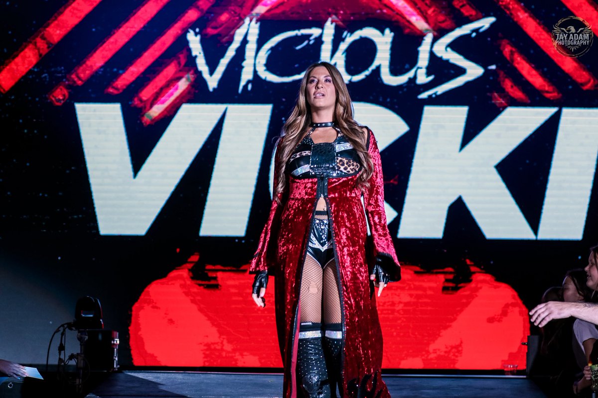 vicious_vicki_'s tweet photo. Make an entranceโฆ.. @this_is_acw https://t.co/mQWgzFa9YQ